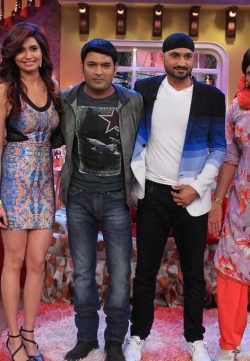 Comedy Nights With Kapil 1st March (2015) 480p 250MB